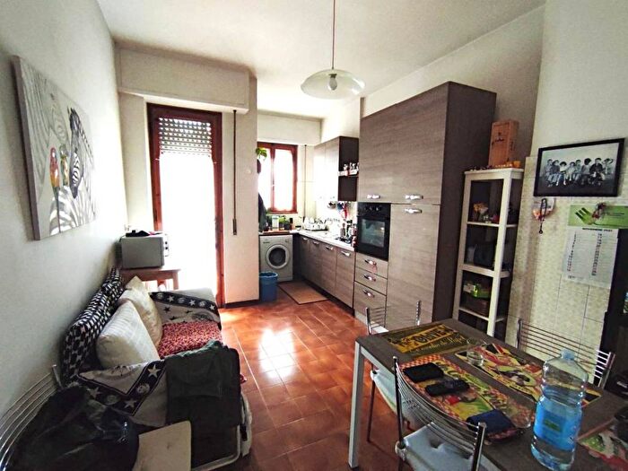 Appartamento quadrilocale in affitto in Viale Corsica, Ponte di Mezzo Circondaria, Firenze