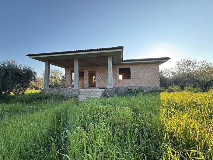 Casa quadrilocale in vendita in Via Caio Maio, Velletri