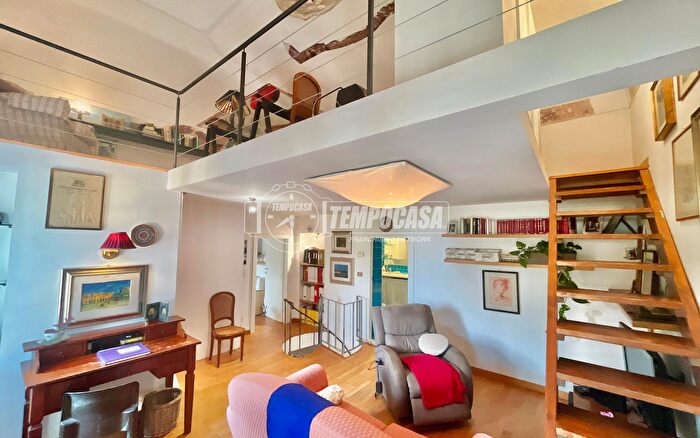 Appartamento trilocale in vendita in Via Cervone, Pescara