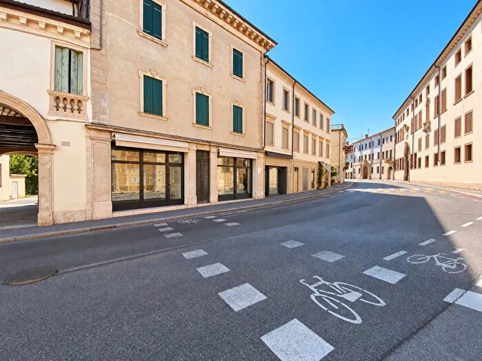 Appartamento bilocale in vendita in Contra' San Francesco, Vicenza