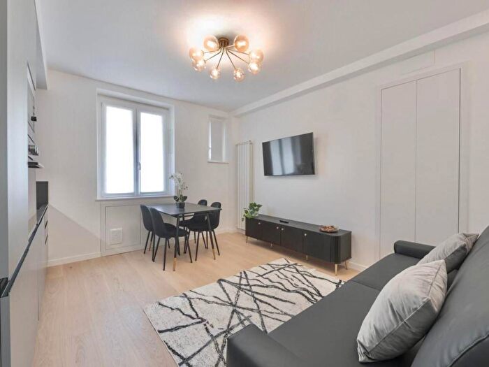 Appartamento bilocale in affitto in Via Panfilo Castaldi, Porta Venezia, Milano