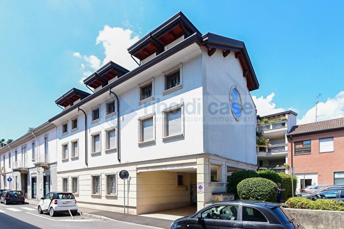 Appartamento quadrilocale in vendita in Seregno