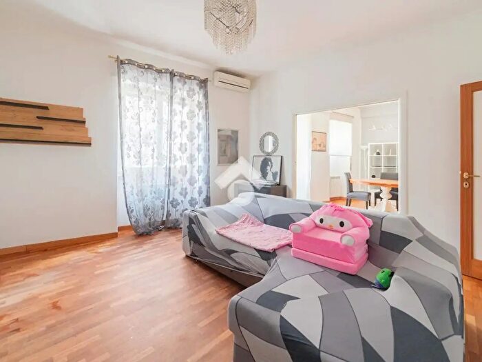 Appartamento trilocale in affitto in Via Lattanzio, Roma