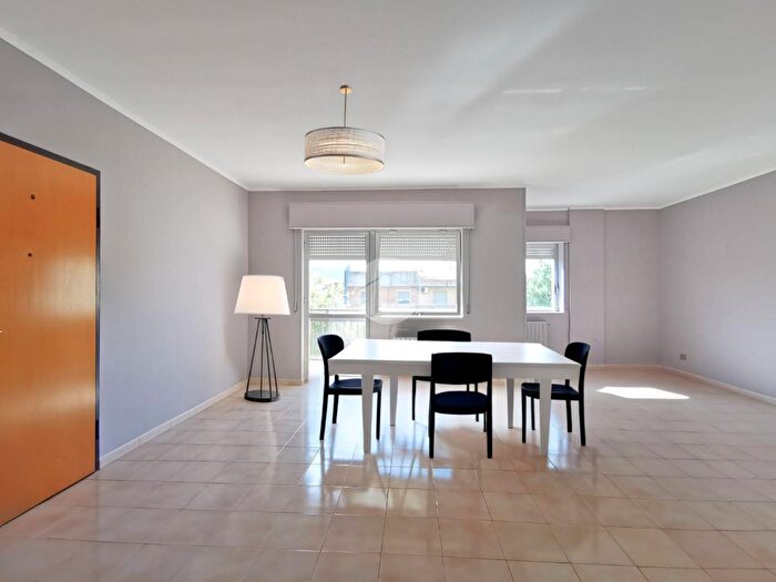 Appartamento quadrilocale in vendita in Via Tintoretto, Lucera