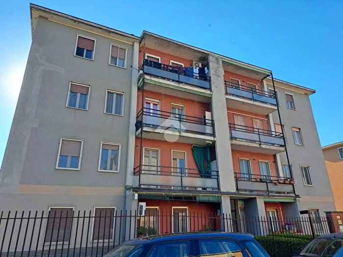 Appartamento bilocale in vendita in Via S Giovanni Bosco, Pavia