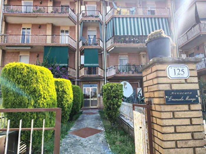 Appartamento quadrilocale in vendita in Via Bognomini, Pitigliano