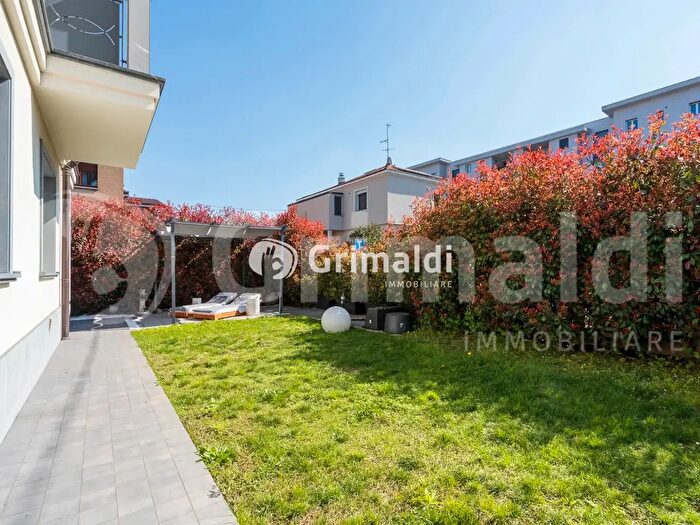 Appartamento bilocale in vendita in Via Silvio Pellico, Cinisello Balsamo