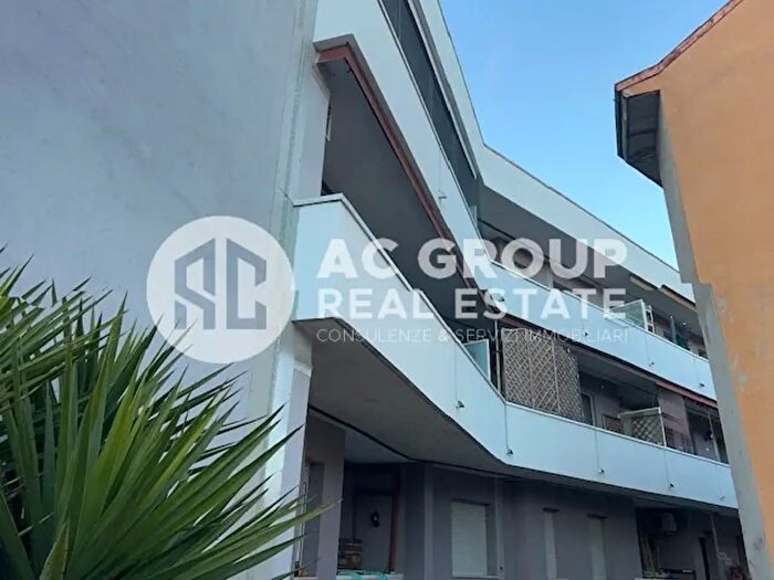 Appartamento bilocale in vendita in Corso della Vittoria, Caronno Pertusella