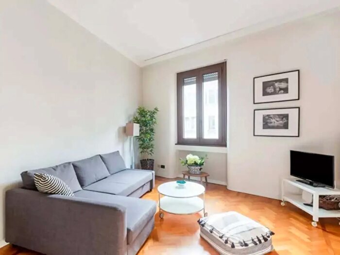 Appartamento in affitto in Via Cesare Battisti, Milano