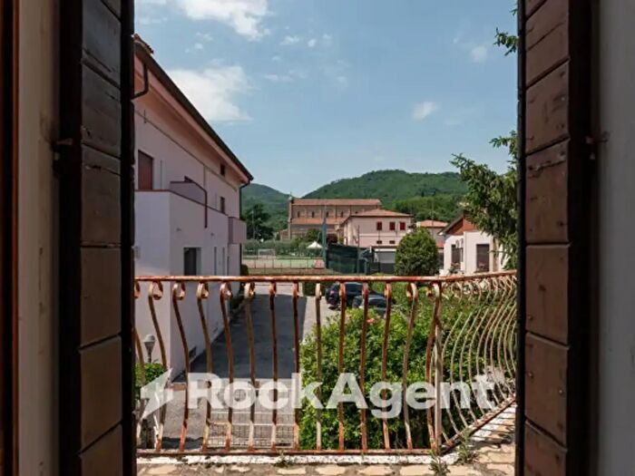 Casa con 6 locali in vendita in Via Vallegia, Galzignano Terme