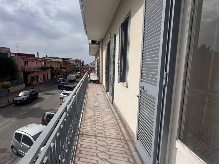 Appartamento trilocale in affitto in Via Santa Maria a Cubito, Qualiano