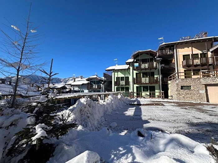 Appartamento monolocale in affitto in Gionghi Cappella, Lavarone
