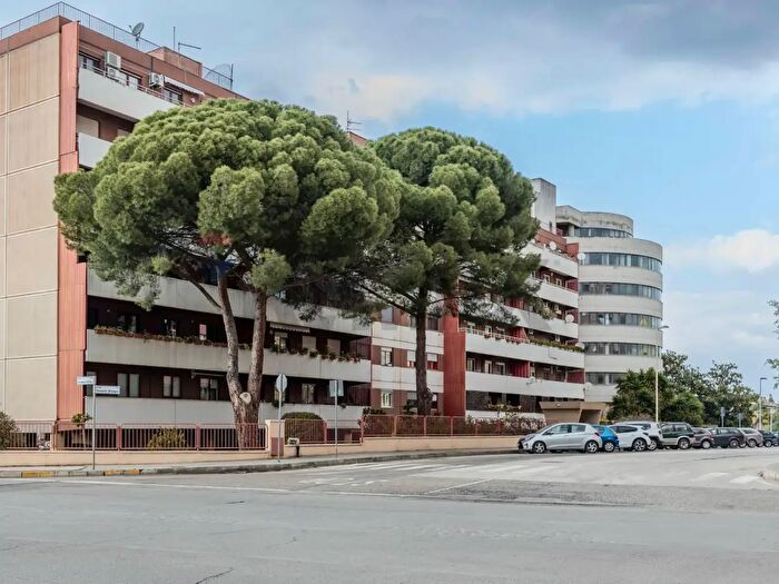 Appartamento quadrilocale in vendita in Via Binaghi, Cagliari
