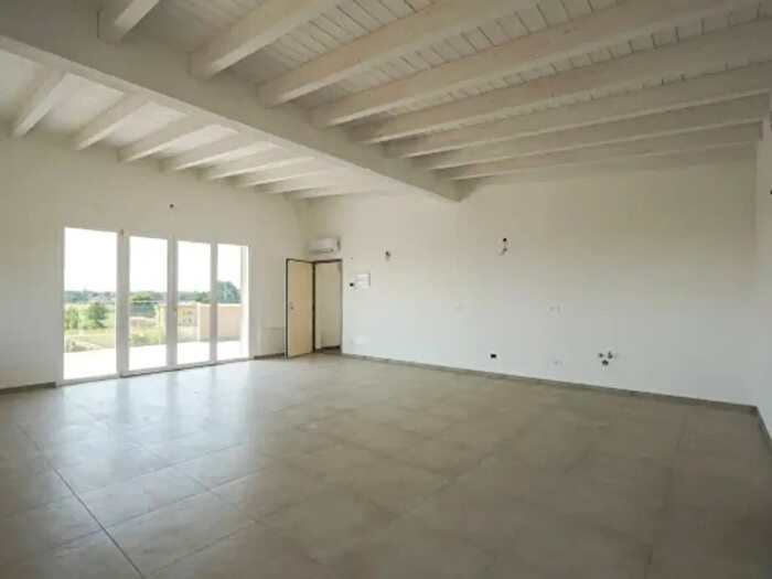 Appartamento trilocale in vendita in Via Aprile, Sant'Ilario D'Enza