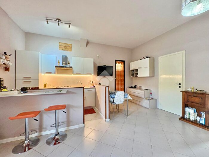 Appartamento trilocale in vendita in Via Cafaggiolo, Pelago