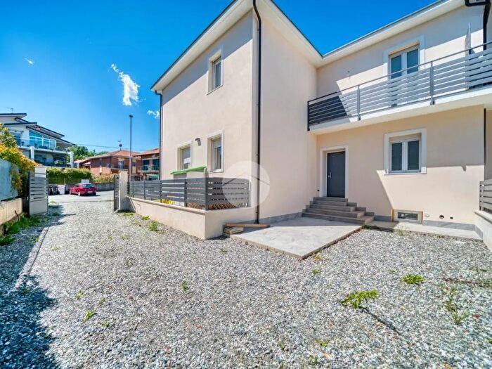 Casa con 5 locali in vendita in Via Monte Rosa, Rivoli