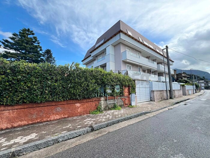 Appartamento trilocale in vendita in Castel San Giorgio