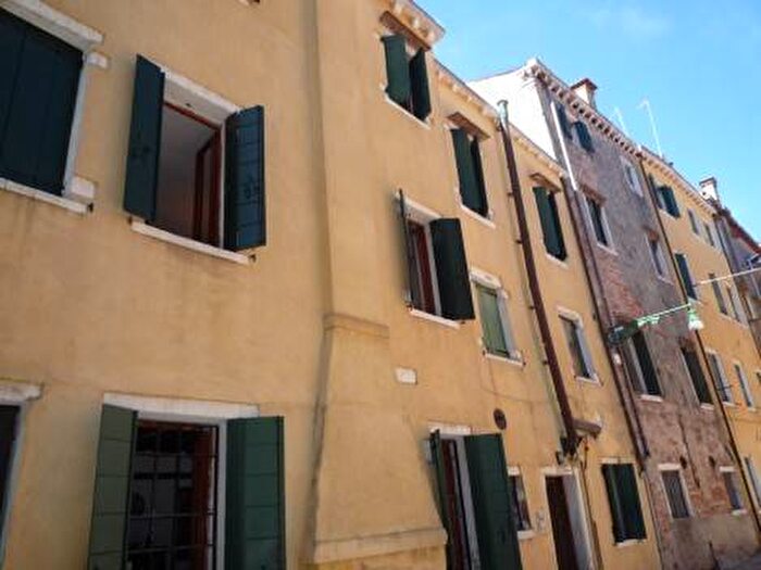 Appartamento con 5 locali in affitto in Cannaregio, Santi Apostoli San Canciano, Venezia