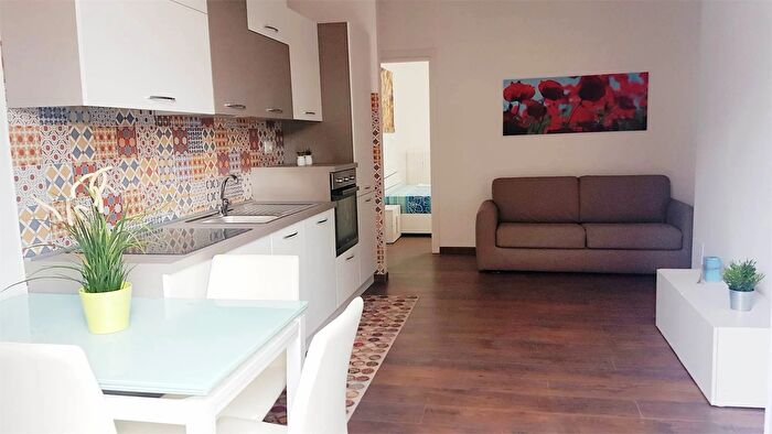 Appartamento trilocale in affitto in Milano MM Precotto Via Luigi Guanella, Milano