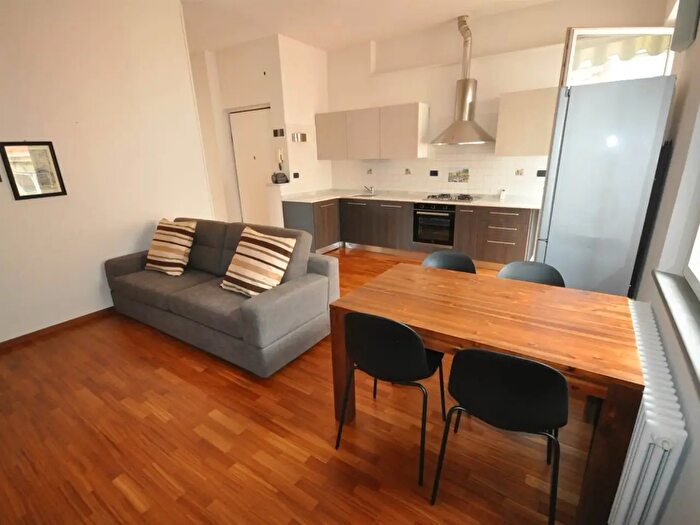 Appartamento trilocale in affitto in La Spezia