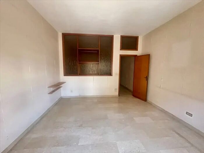 Appartamento quadrilocale in vendita in Via Cesare Battisti, Reggio Calabria