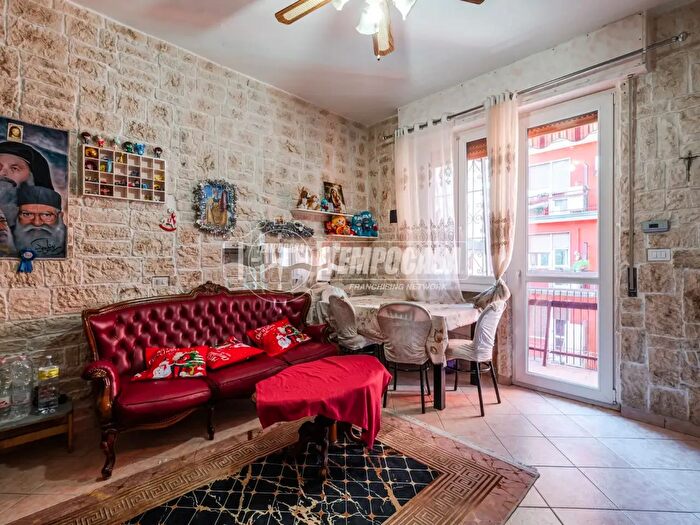 Appartamento bilocale in vendita in Via Virgilio, Trezzano Sul Naviglio