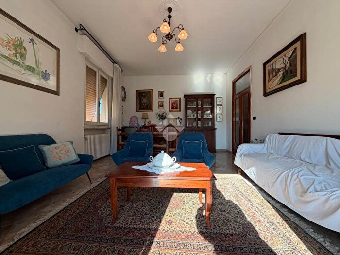 Appartamento quadrilocale in affitto in Via Vittorio Veneto, Saione, Arezzo