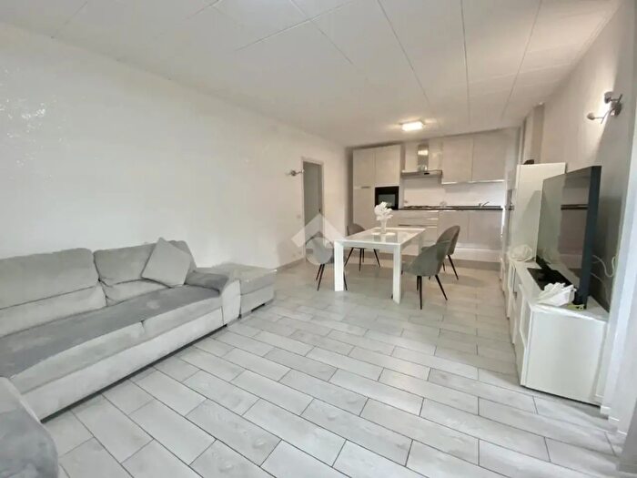 Appartamento trilocale in vendita in Via Giovanni XXIII, Levate