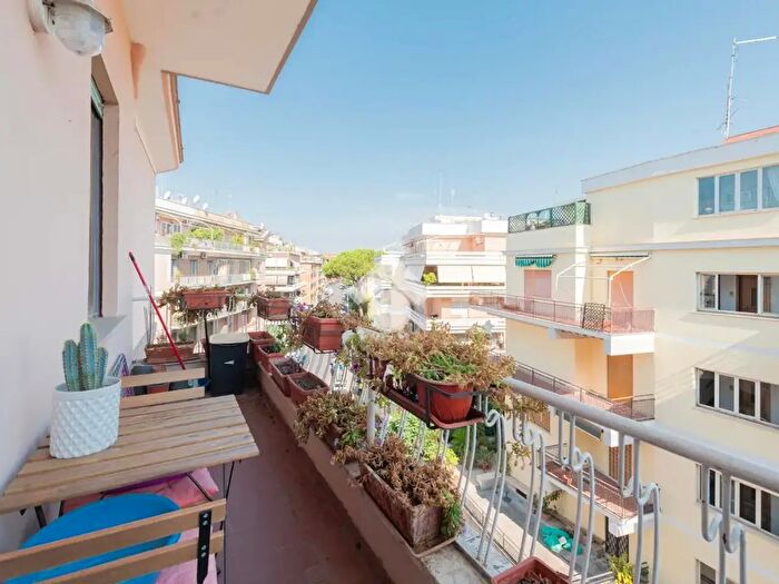 Appartamento bilocale in affitto in Via Athos Ammannato, Roma