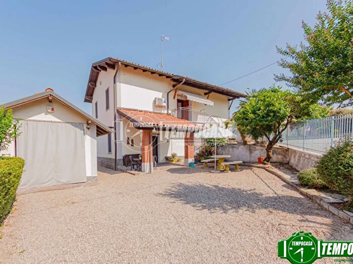 Casa con 5 locali in vendita in Via dei Mille, Torre D'Isola