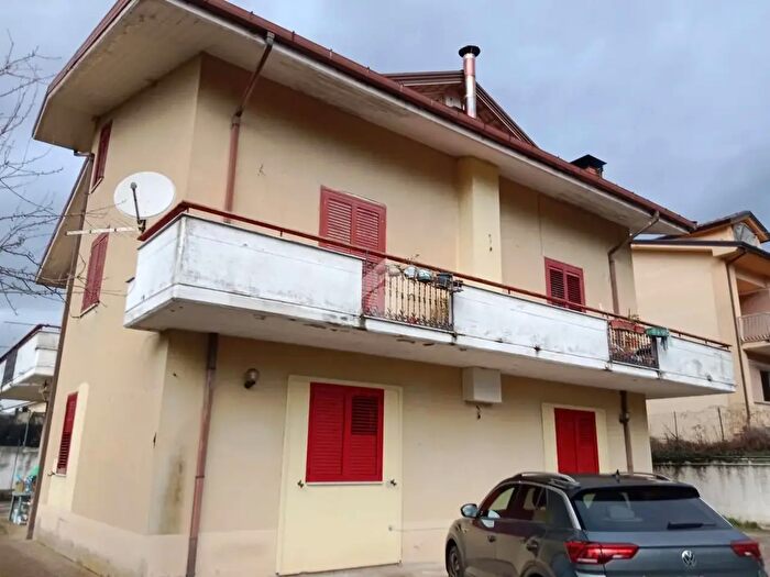 Appartamento trilocale in affitto in Frazione Villa San Nicola, Cesinali