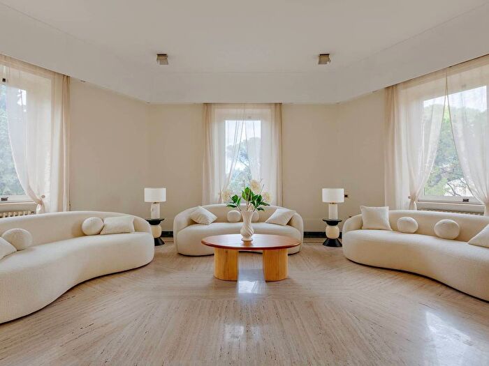 Appartamento con 6 locali in affitto in Via Nicolò Porpora, Parioli, Roma