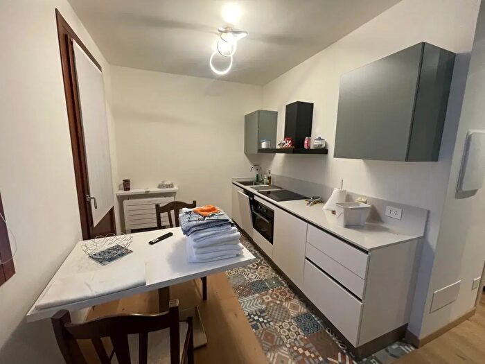 Appartamento bilocale in affitto in Via dei Colli, Vo