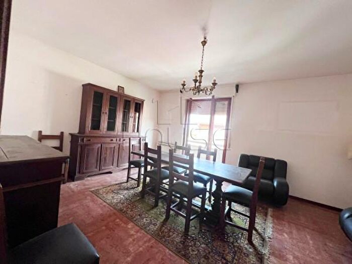 Appartamento trilocale in vendita in Via Dante Alighieri, Citta Di Castello