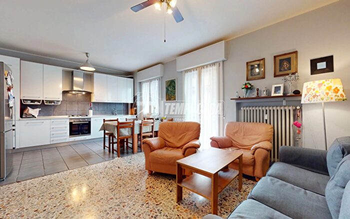 Appartamento trilocale in vendita in Carpi