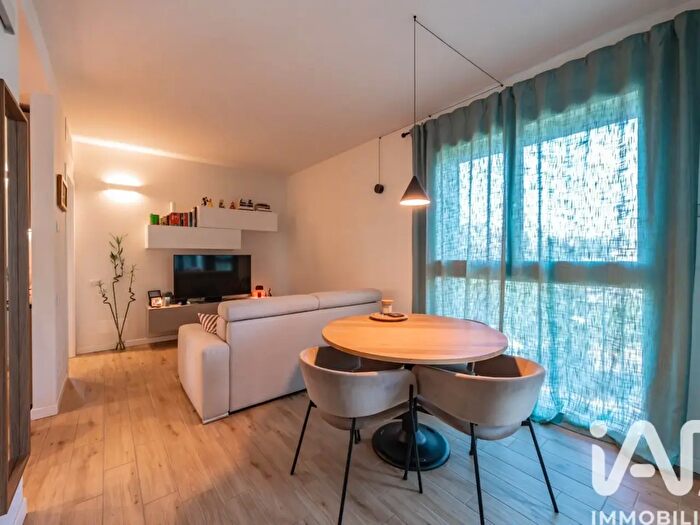 Appartamento bilocale in vendita in Viale Certosa, Milano