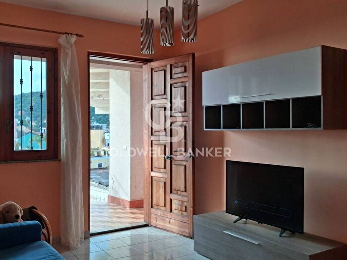 Appartamento trilocale in affitto in Via Fossa, Pozzillo Stazzo Santa Tecla, Acireale