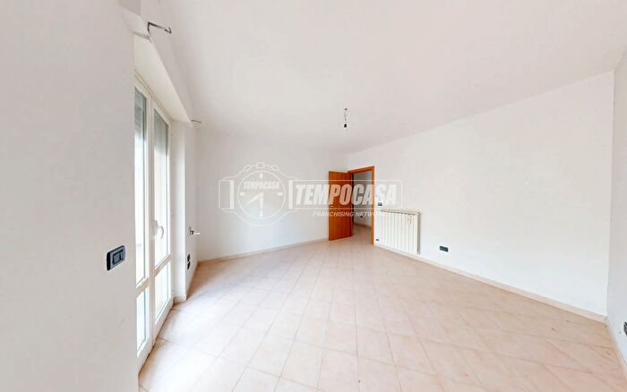 Appartamento con 5 locali in vendita in Via Raffaele Palma, Maglie