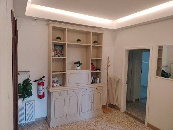 Appartamento quadrilocale in affitto in VIA MANNELLI, Mazzini Oberdan, Firenze