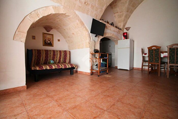 Casa monolocale in vendita in Ostuni