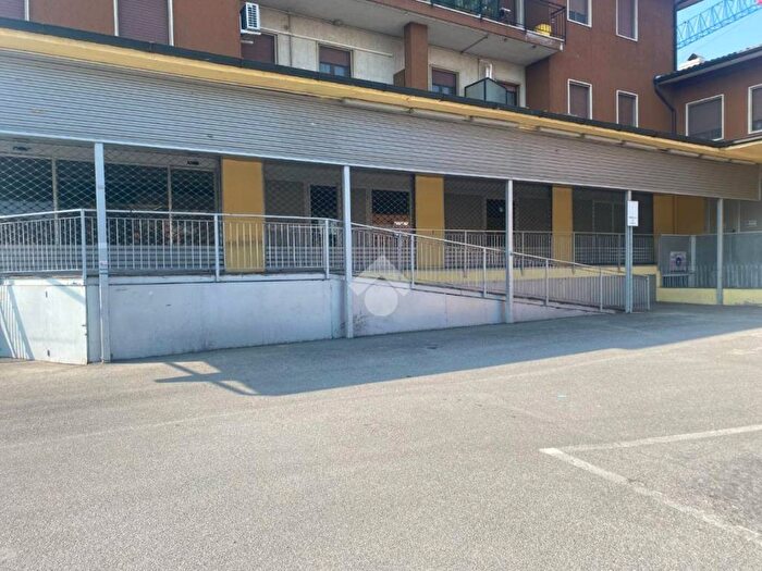 Appartamento monolocale in affitto in Viale Cremona, Pavia