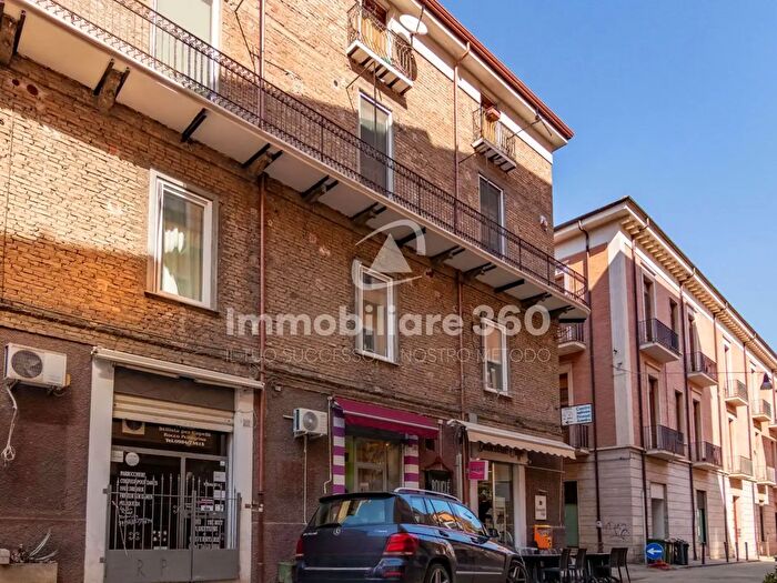 Appartamento bilocale in vendita in Via Brenta, Cosenza