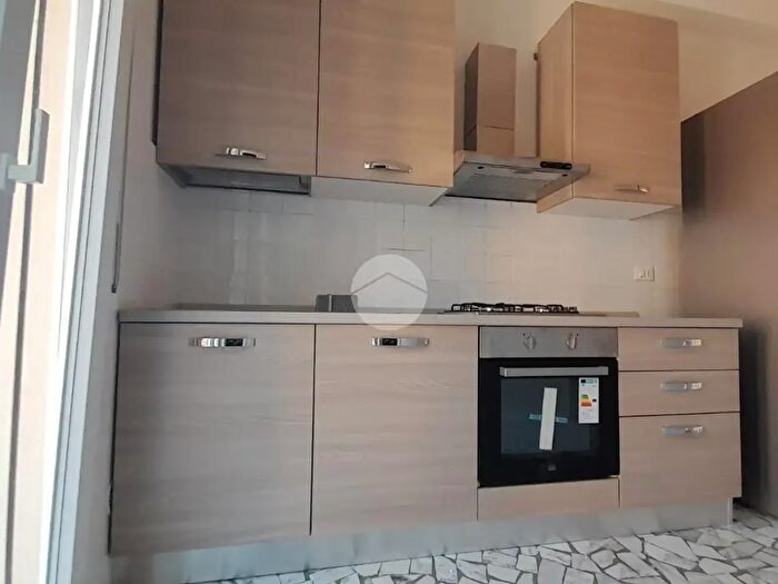 Appartamento trilocale in affitto in Via Ercole Nani, Bologna