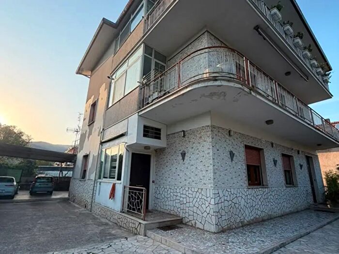 Appartamento trilocale in affitto in Via Appia Snc, Cassino