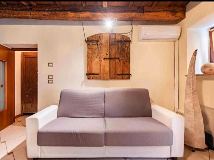Appartamento monolocale in affitto in Via Muro Padri, Veronetta, Verona