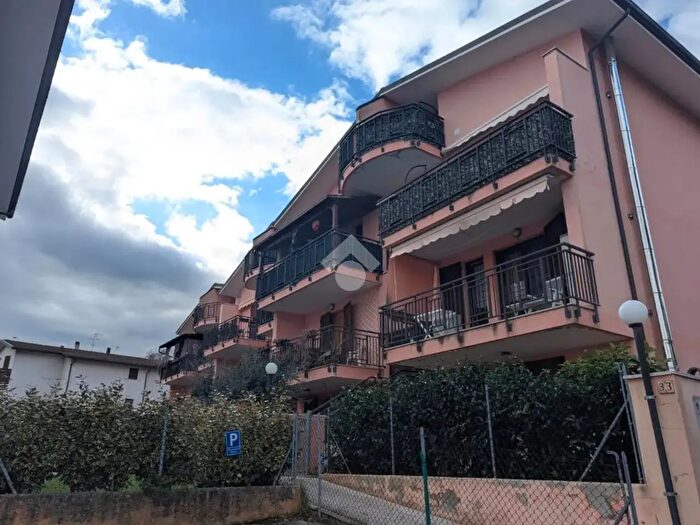 Appartamento trilocale in vendita in Via Ugo Foscolo, MontescudoMonte Colombo