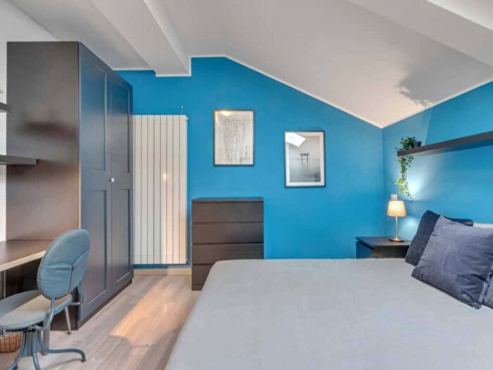 Appartamento con 5 locali in affitto in Via Benedetto Marcello, Buenos Aires, Milano