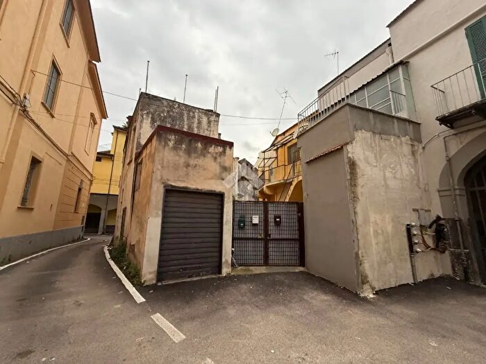 Casa con 5 locali in vendita in Via Maddalena Caputo, Angri