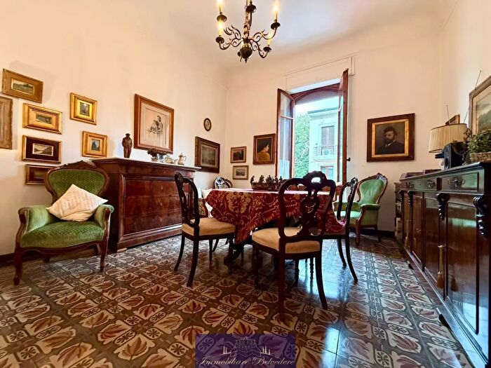 Appartamento con 5 locali in vendita in Via Frà Giovanni Angelico, Firenze