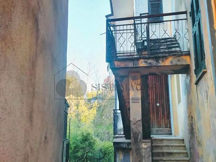 Casa trilocale in vendita in Via Rocchetta b, Borghetto Di Vara